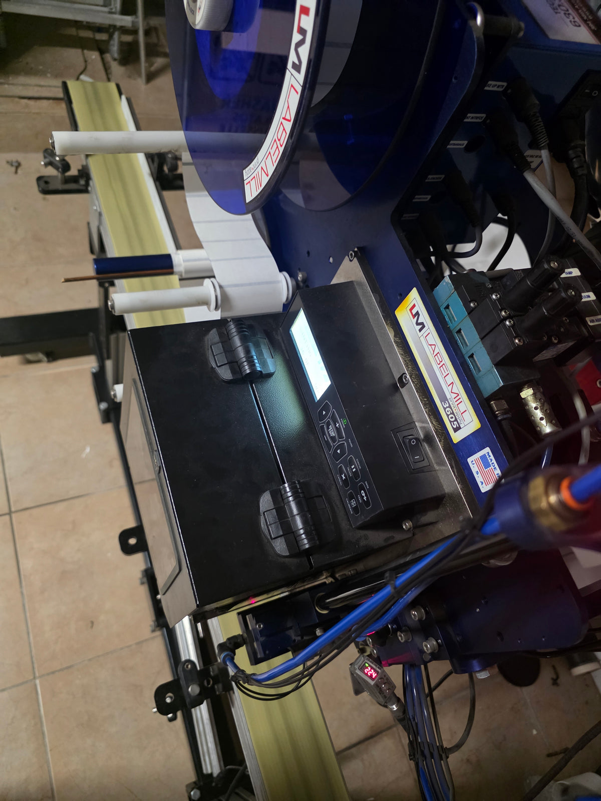 LabelMill LM3605 tamp applicator detail
